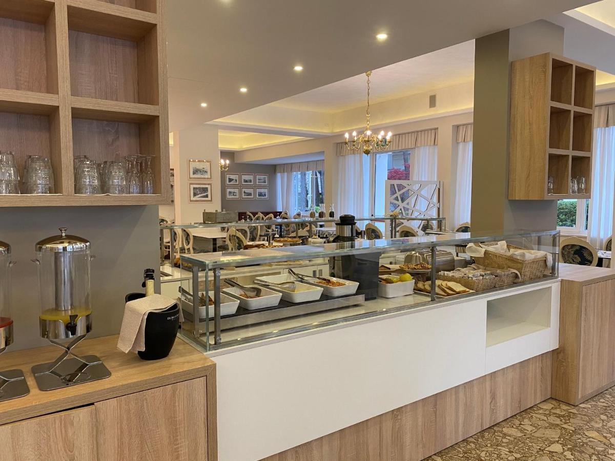 Hotel Croce Di Malta ลินญาโน ซับเบียโดโร ภายนอก รูปภาพ